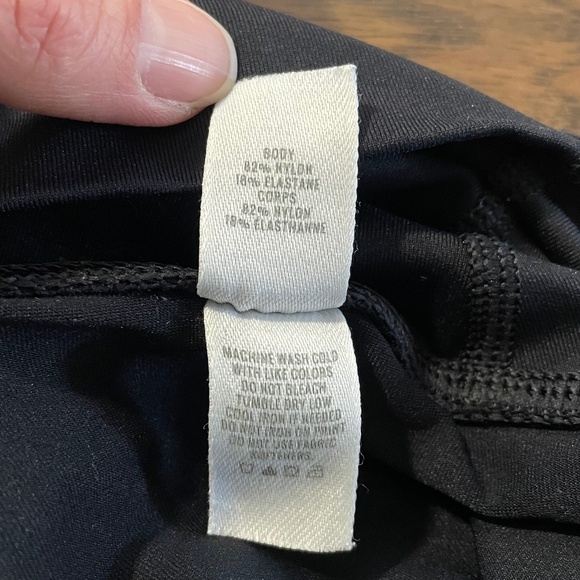 aerie crisscross ankle cropped leggings black size XS - Picture 14 of 14